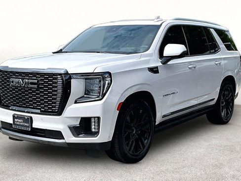 Used 2023 GMC Yukon Denali Ultimate AWD/4WD image 14