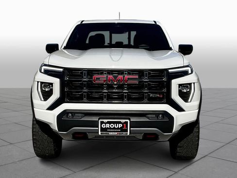 Used 2023 GMC Canyon AT4 w/ AT4 Premium Package AWD/4WD image 3