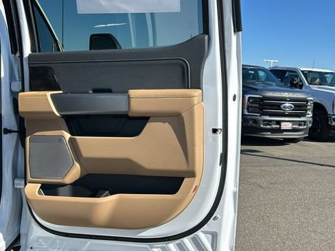 New 2026 Ford F250 Lariat w/ Lariat Premium Package AWD/4WD image 12