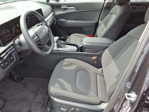 New 2026 Kia Sportage LX AWD/4WD image 10