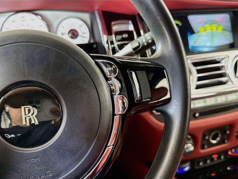 Used 2019 Rolls-Royce Ghost RWD image 23