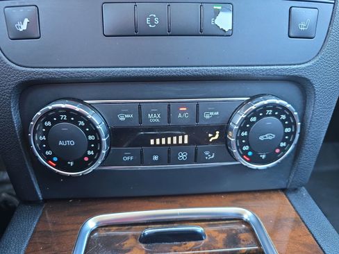 Used 2013 Mercedes-Benz GLK 350 4MATIC image 21