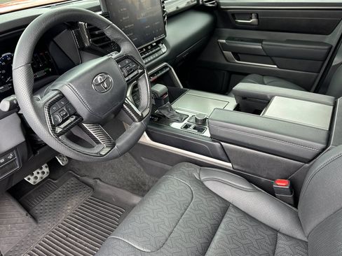 Used 2024 Toyota Sequoia SR5 w/ SR5 Premium Package AWD/4WD image 7