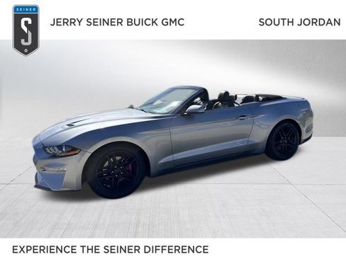 Used 2022 Ford Mustang Premium RWD image 1