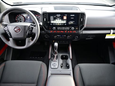 New 2026 Nissan Frontier PRO-4X w/ Pro-4x Convenience Package image 16