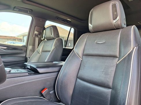Used 2021 Cadillac Escalade Sport image 24