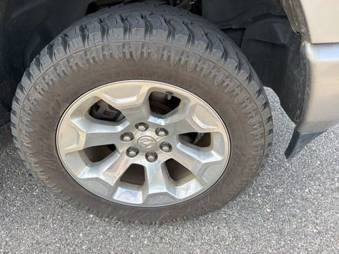 Used 2021 RAM 1500 Big Horn image 4