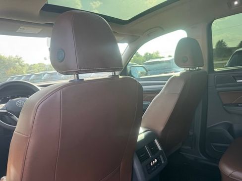 Used 2022 Volkswagen Atlas SE FWD image 26