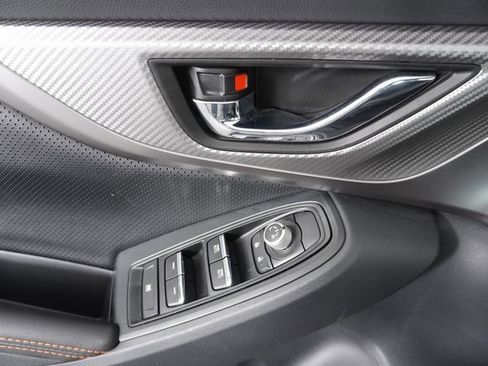 Used 2023 Subaru Crosstrek 2.5i Limited w/ Moonroof Package image 20