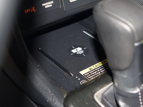 Certified 2024 Honda Civic Sport Touring image 30