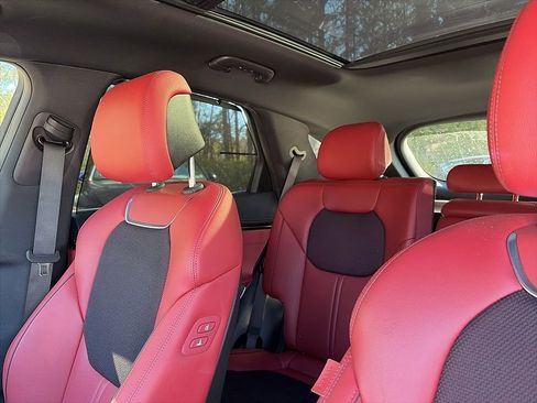 Used 2025 Genesis GV70 2.5T Sport Prestige w/ Sport Prestige Package image 6