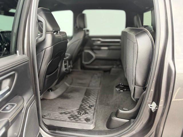 Used 2023 RAM 1500 Laramie AWD/4WD image 24