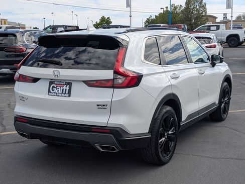 Used 2024 Honda CR-V Sport Touring image 3