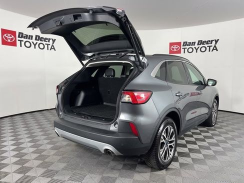 Used 2022 Ford Escape SEL w/ Technology Package image 18