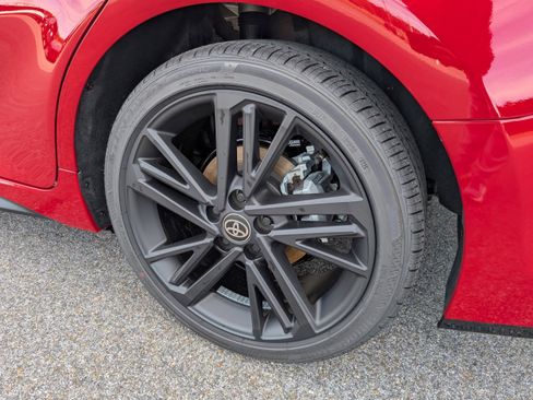 New 2026 Toyota Camry Hybrid image 29