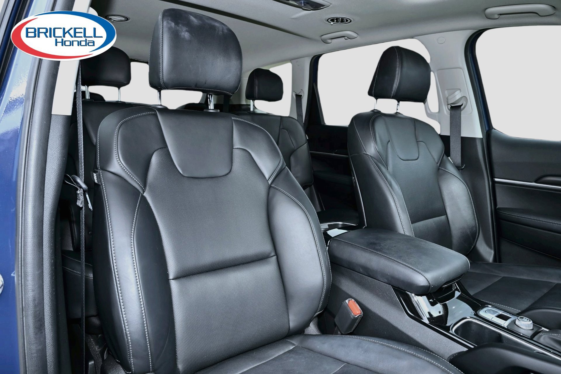 Used 2023 Kia Telluride S w/ S Sunroof Package FWD image 16