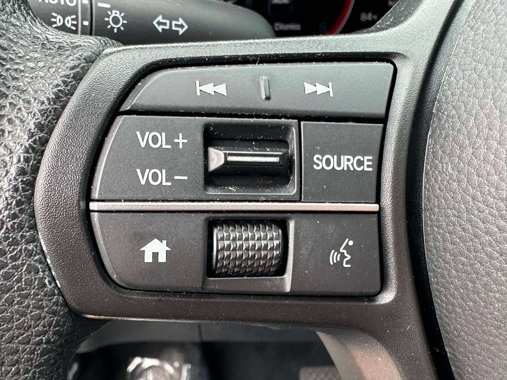 Used 2023 Honda CR-V LX image 18