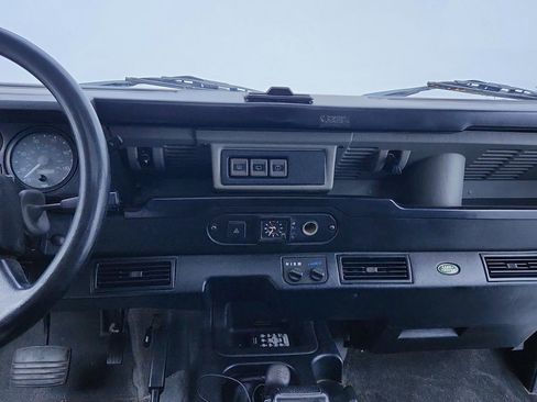 Used 1997 Land Rover Defender 90 image 19