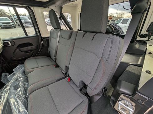 New 2026 Jeep Wrangler Unlimited Rubicon image 17