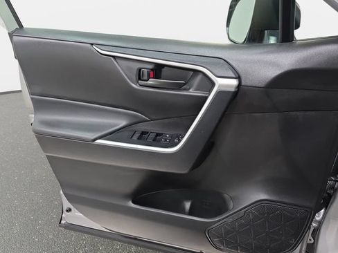 Certified 2025 Toyota RAV4 LE AWD/4WD image 24