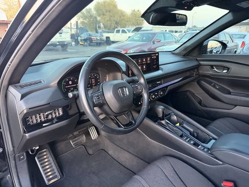 Used 2024 Honda Accord Sport image 6