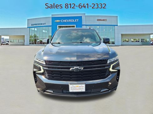 Used 2023 Chevrolet Tahoe RST AWD/4WD image 2