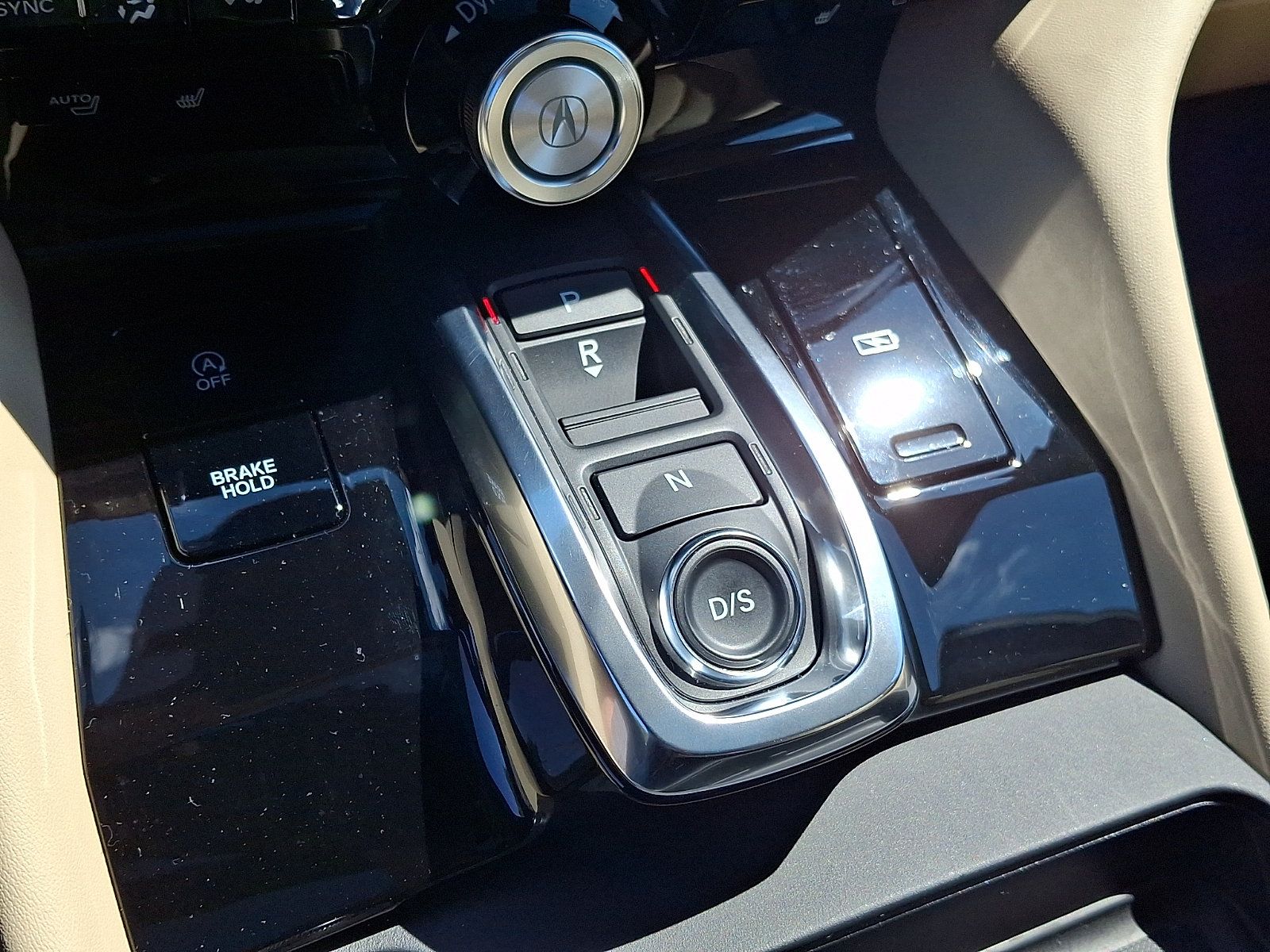 Certified 2025 Acura MDX w/ Technology Package AWD/4WD image 15