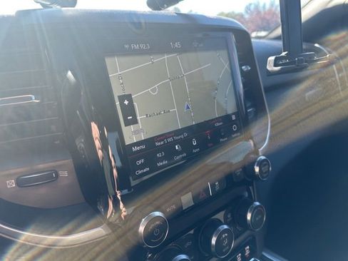 Used 2021 RAM 2500 Big Horn w/ Level 1 Equipment Group image 27