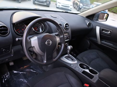 Used 2014 Nissan Rogue S image 15