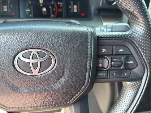 Used 2024 Toyota Tacoma SR5 RWD image 21