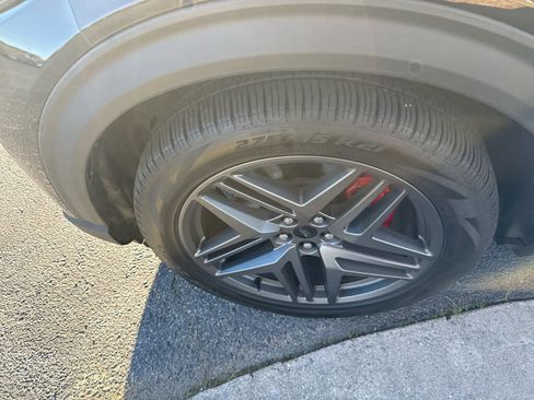 Used 2025 Ford Explorer ST image 18