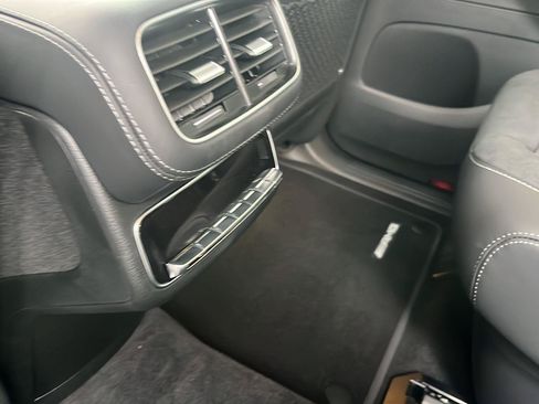 Used 2026 Mercedes-Benz GLS 63 AMG 4MATIC image 10