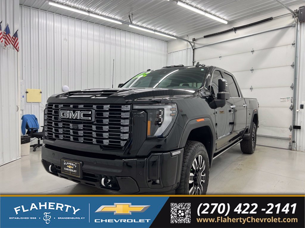 Used 2025 GMC Sierra 2500 Denali Ultimate w/ Max Trailering Package AWD/4WD image 6