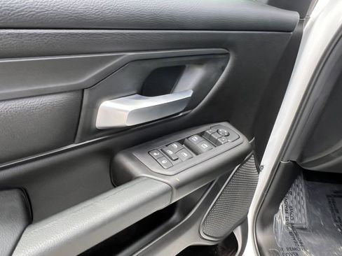 New 2026 RAM 1500 Express AWD/4WD image 20