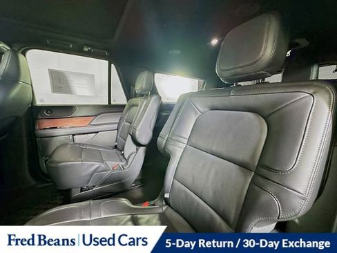 Used 2023 Lincoln Navigator L Reserve AWD/4WD image 27