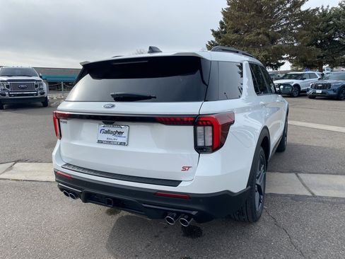 New 2026 Ford Explorer ST image 21