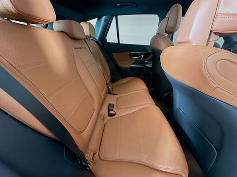 Certified 2023 Mercedes-Benz GLC 300 image 27