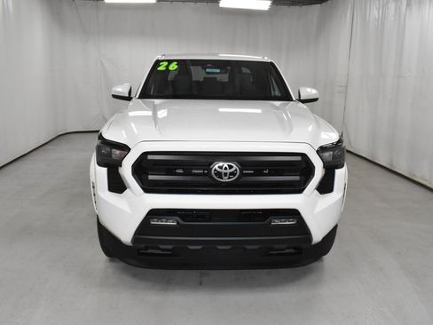 Certified 2026 Toyota Tacoma SR5 image 5