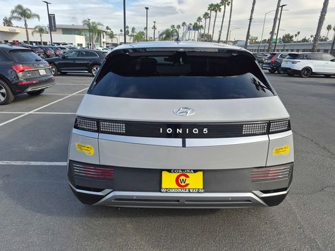 Used 2022 Hyundai Ioniq 5 SE w/ Cargo Package image 6