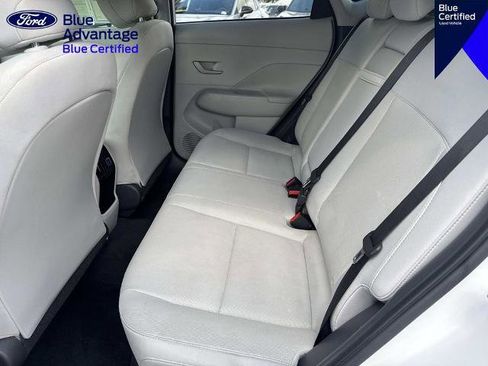 Used 2024 Hyundai Kona SEL AWD/4WD image 28