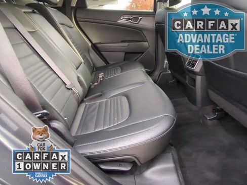 Used 2024 Kia Sportage SX image 32