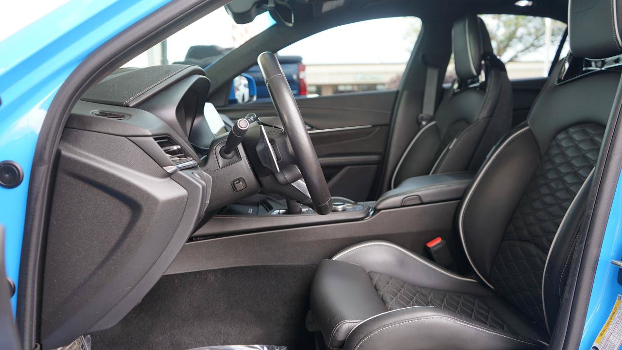 Used 2023 Cadillac CT4 V Blackwing w/ Driver Assist Package RWD image 25