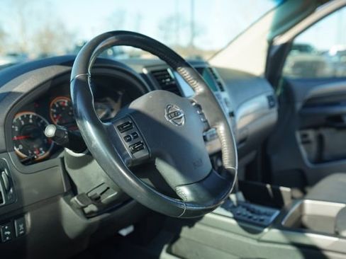 Used 2008 Nissan Armada SE w/ Premium Pkg image 28