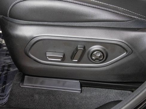 New 2025 Jeep Grand Cherokee Limited image 19