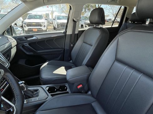 Used 2024 Volkswagen Tiguan Wolfsburg Edition image 22