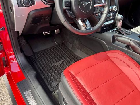 Used 2017 Ford Mustang GT Premium w/ Equipment Group 401A RWD image 22