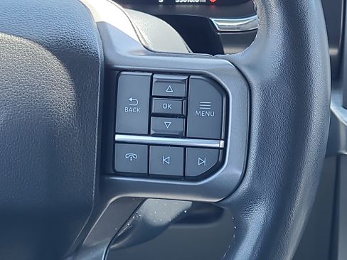 Used 2022 Ford F150 Lariat w/ Equipment Group 502A High AWD/4WD image 11
