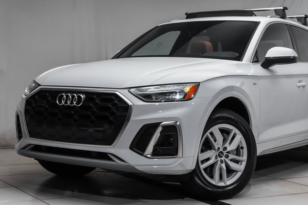 Used 2024 Audi Q5 2.0T Premium w/ Convenience Package AWD/4WD image 2