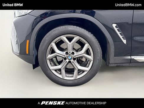 Used 2024 BMW X3 xDrive30i w/ Premium Package AWD/4WD image 2