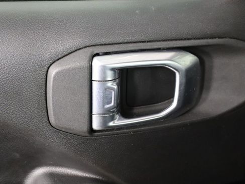 Used 2023 Jeep Wrangler Unlimited Sport AWD/4WD image 20